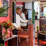 Mercure Paris Tour Eiffel Pont Mirabeau 